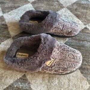 Dearfoams Memory foam Slippers